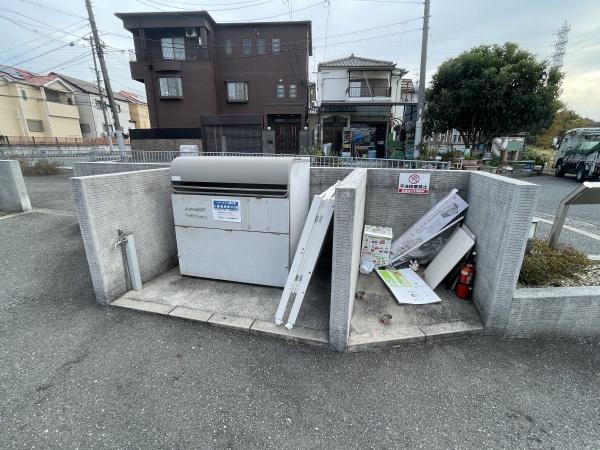 堺市中区毛穴町のアパート