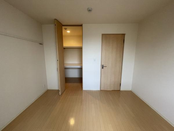 堺市中区毛穴町のアパート