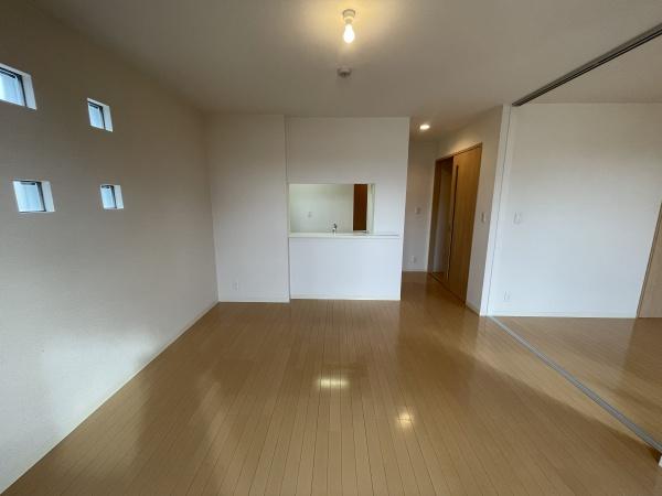 堺市中区毛穴町のアパート