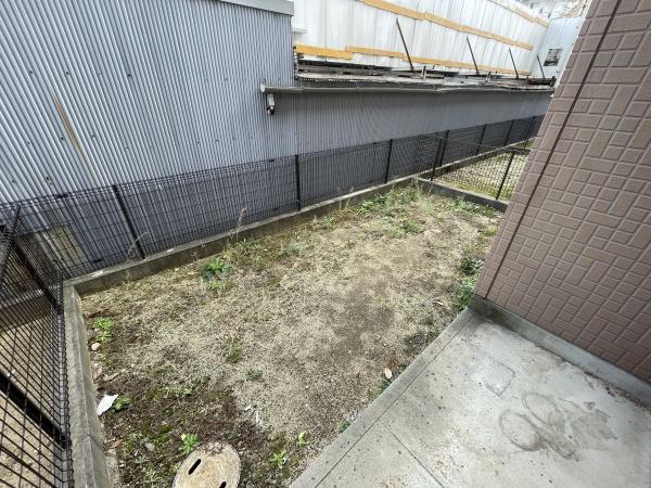 堺市西区草部のアパート