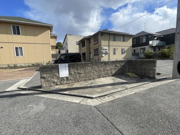 堺市西区草部のアパート