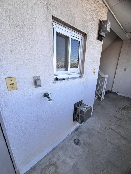 日高マンション