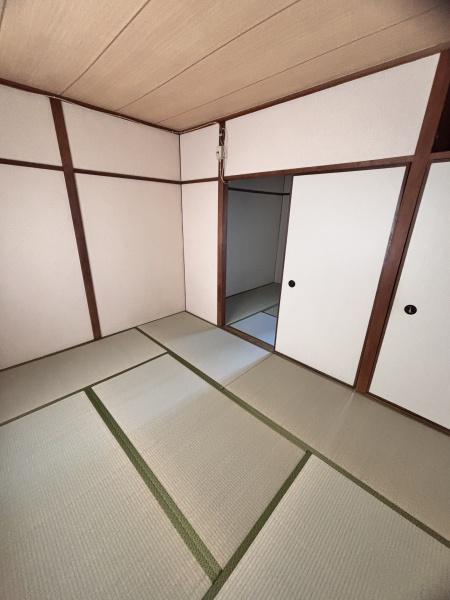 日高マンション