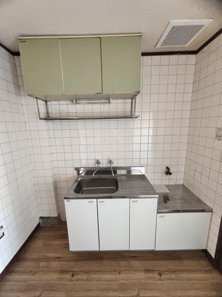 日高マンション