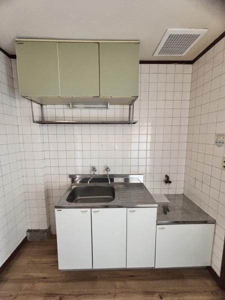 日高マンション