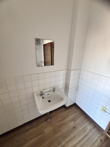 日高マンション