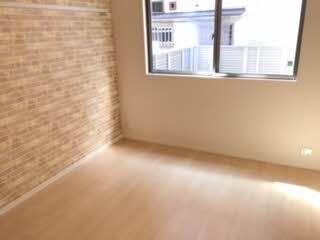 堺市西区鳳北町６丁のアパート