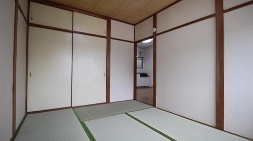 吉村ハイツ