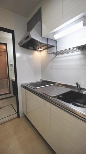 堺市西区鳳中町５丁のアパート