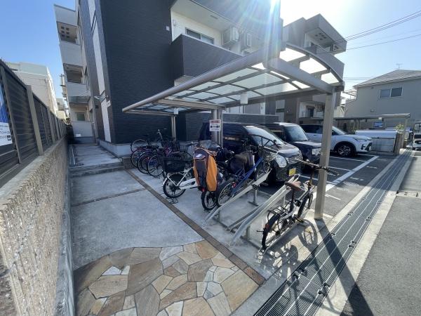 フジパレス鳳中イースト