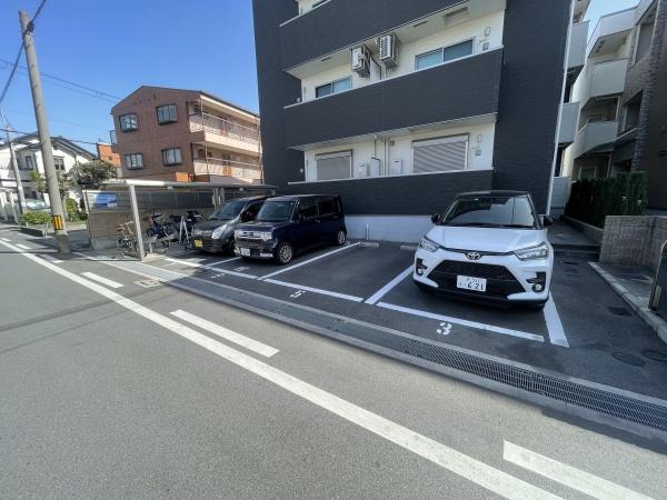 堺市西区鳳中町５丁のアパート