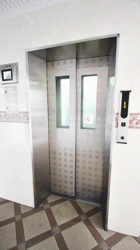 高石市綾園１丁目のマンション