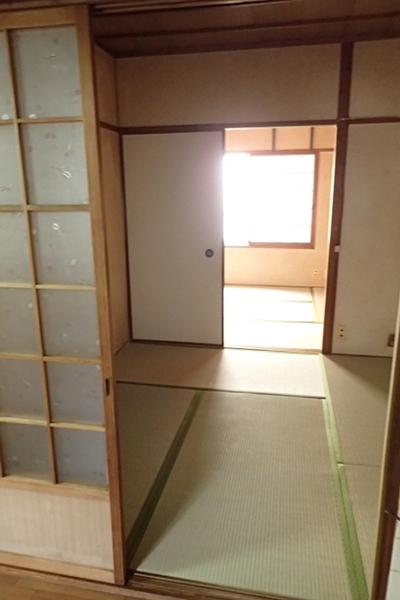 日高マンション