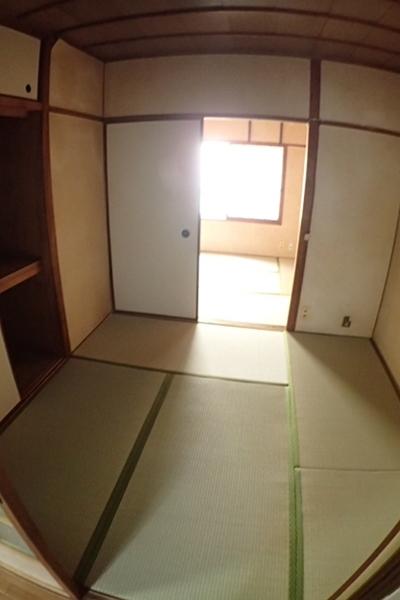 日高マンション