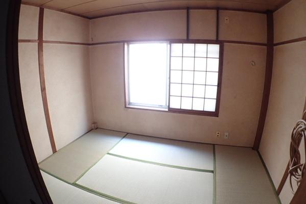 日高マンション