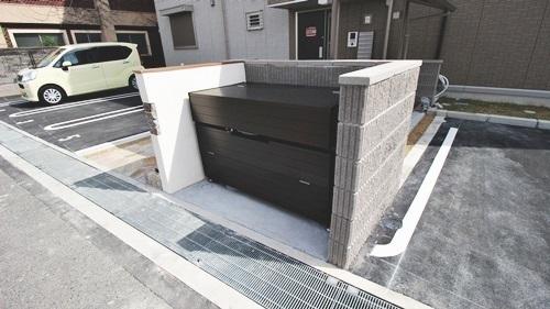 ムーラン　ア　ヴァン　E棟