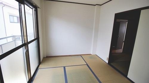 プティセゾン草部