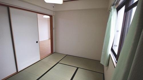 ロイヤルメゾン羽衣
