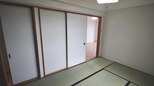 ロイヤルメゾン羽衣