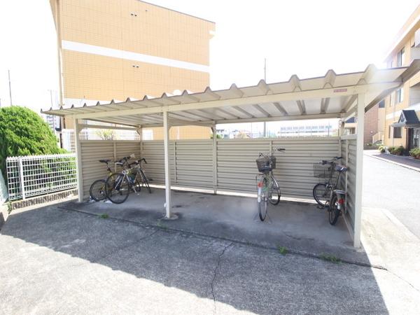 ハートベイル　A棟