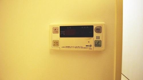 ロイヤルコート津久野