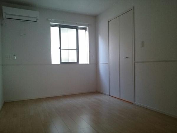 クレスト菱木２