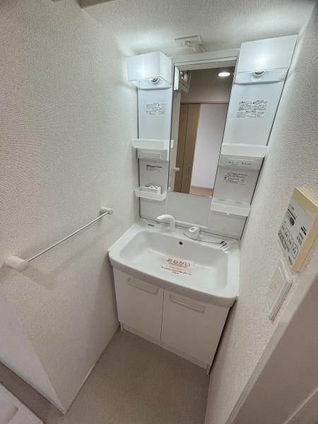 アロッジオ石津