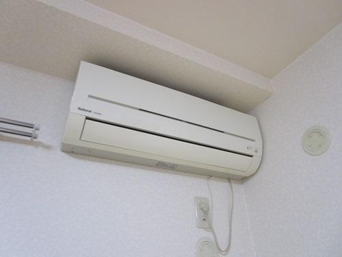アンプルールフェールルミエール富木