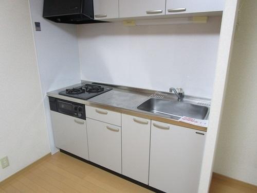アンプルールフェールルミエール富木