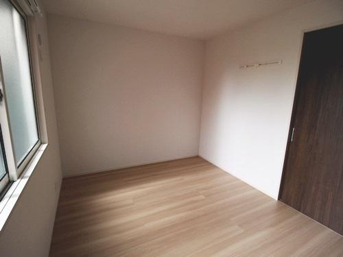 ノア・パークくさべ　B棟