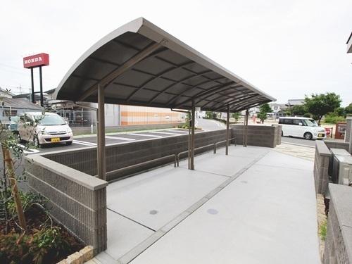 ノア・パークくさべ　B棟