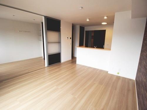 ノア・パークくさべ　B棟