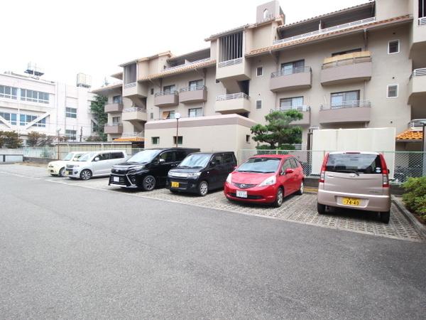 シャイニーパーク
