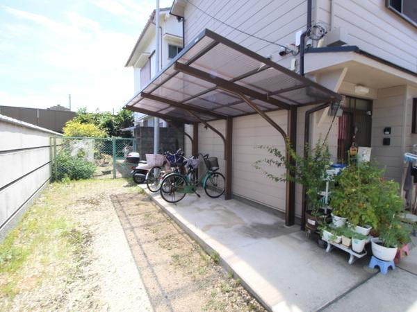 鳳中町5丁貸家　東棟