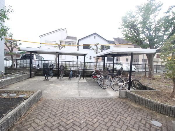 伊勢森ハイツ
