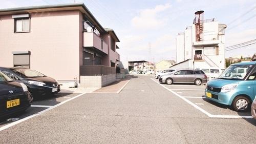 ファミ－ル取石