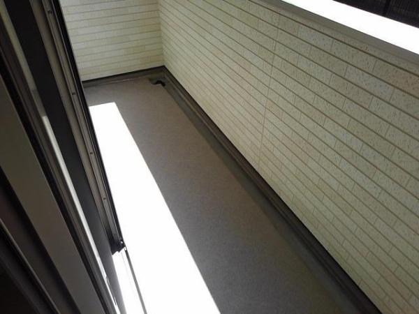 ローレルコート高津2(バルコニー)