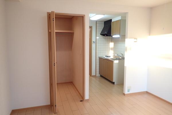 アイディアル邨田