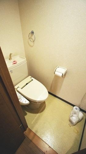 セカンドパレス