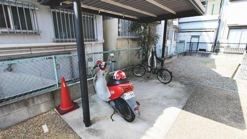 ドミール・イシヅ