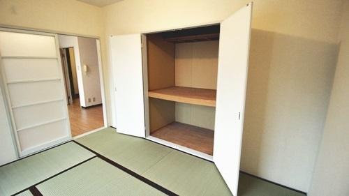 フラッツ諏訪森
