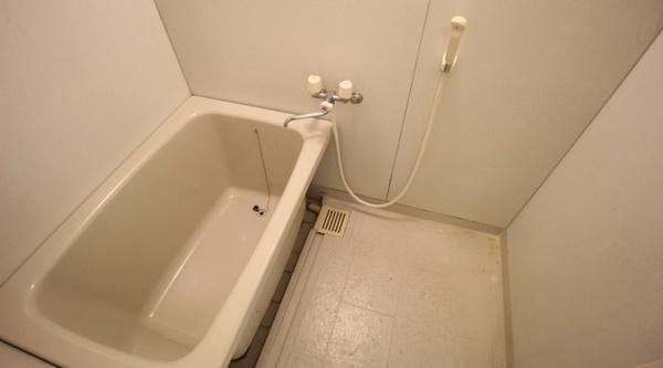 ロイヤルスクエアあむ１