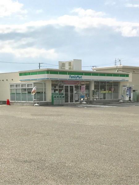 ティンカーベルRS(ファミリーマート和泉室堂町店)