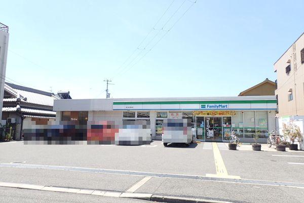 シャーメゾンからたち(ファミリーマート泉大津北助松店)