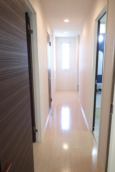 シャーメゾンからたち(玄関)