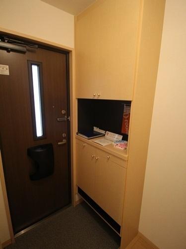 モアエクレール　B棟