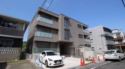 メゾン　グランシャリオ