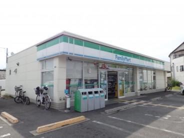 ル・サンティエ(ファミリーマート小浦忠岡北店)