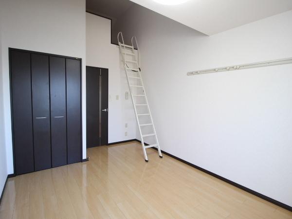 パルコート清水2番館