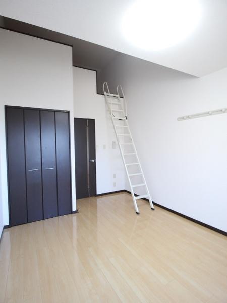 パルコート清水2番館